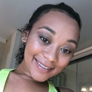 Meet your Posher, Aniyah
